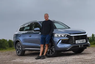 BYD Sealion 5 long-term test John with car small